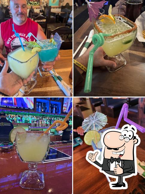 Aguacates Mexican Cantina