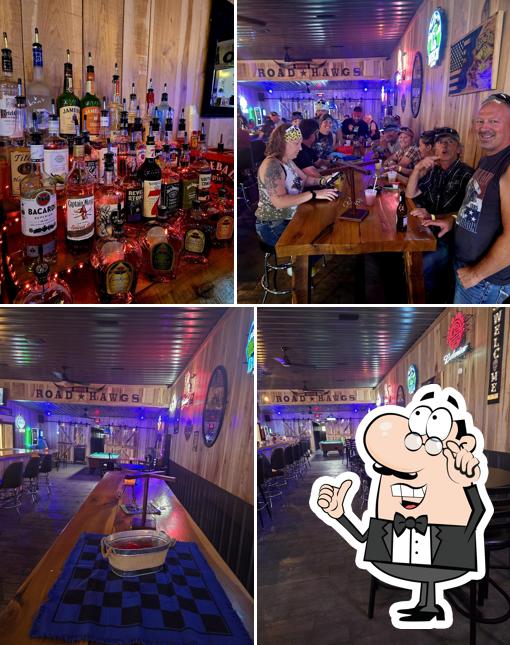 Road Hawg's Tavern