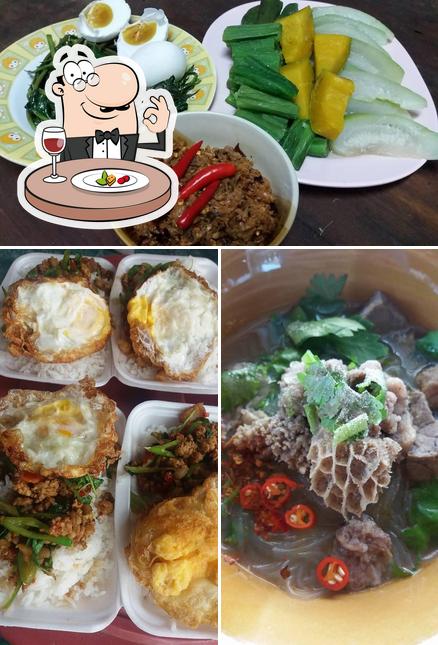 ครัวป้ามล Restaurant