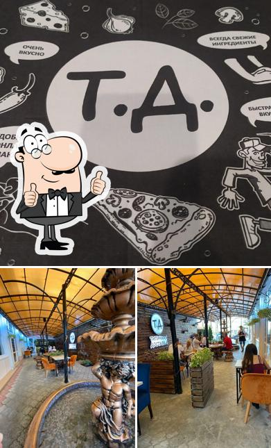 Это фото кафе "Семейное кафе Типичная Доставка"