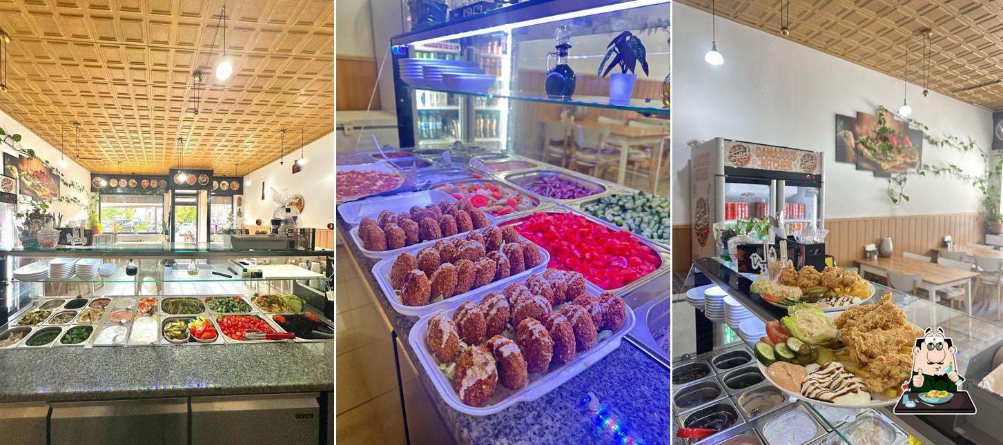 Damascus kitchen