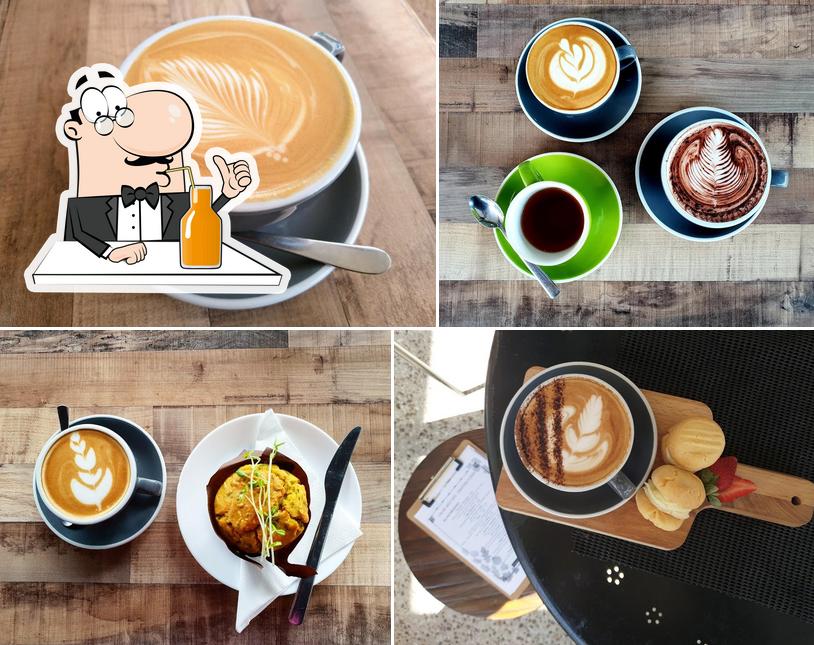 3 Blind Mice Cafe