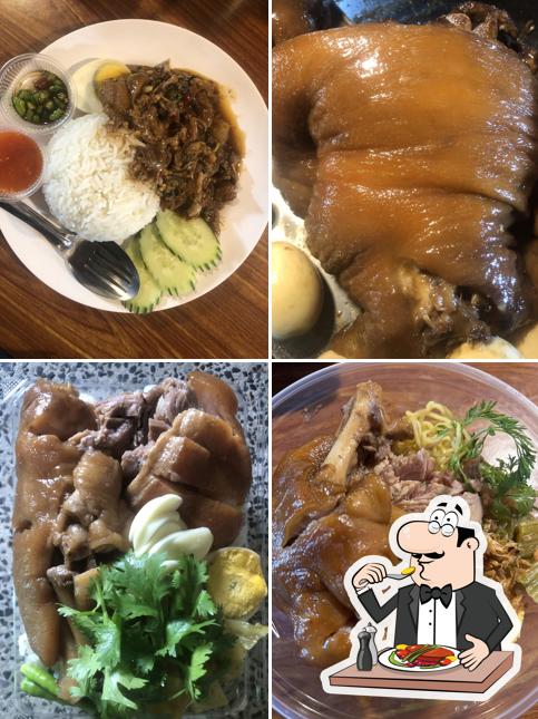 ร้าน มิลิน (เมธา ขาหมู สาขา2 หล่ายแก้ว)