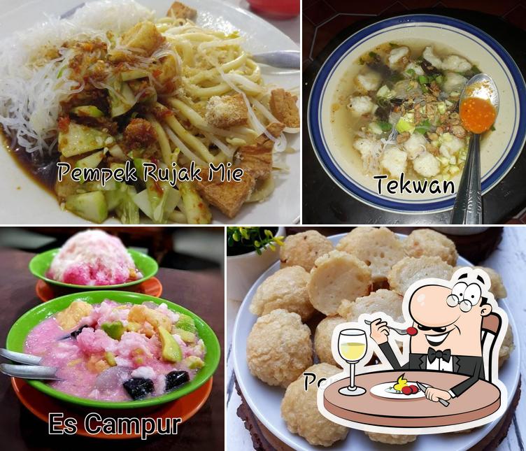 Pempek Saga 21 Lembang
