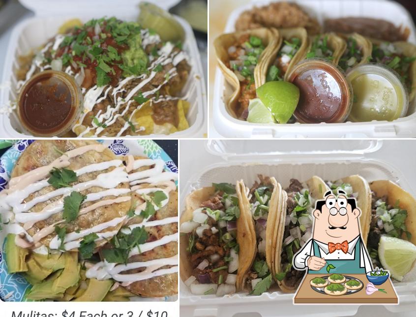 PANCHOS TACOS