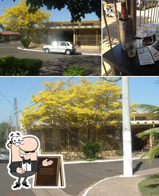 Cafe Paramount