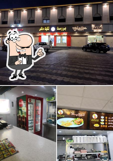 هوت تشيكن بروست