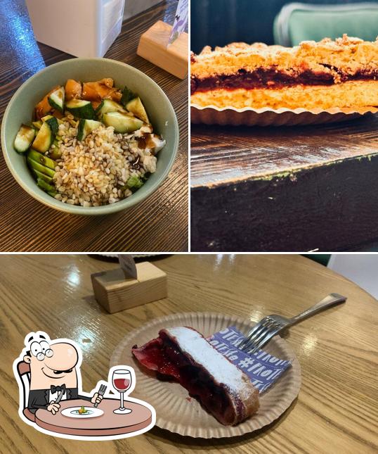 Блюда в "Кафе-лавке ProTesto"