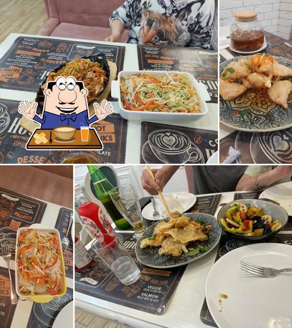 Сэндвич с рваной свининой в "DuDu"