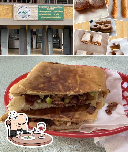 Panaderia y Reposteria Damian