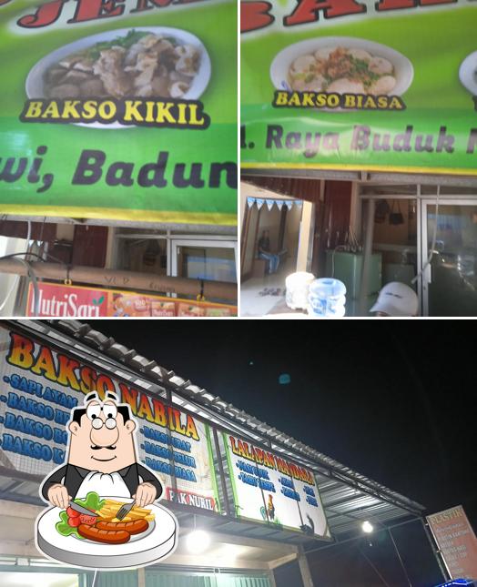 Lalapan Mandara & Bakso Nabila