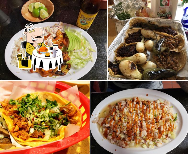 Taqueria Los Comales Walker’s Point, Milwaukee