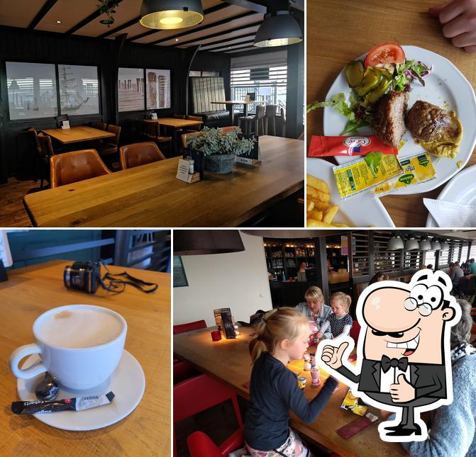 Holwerd, Café Restaurant Land- en Zeezicht