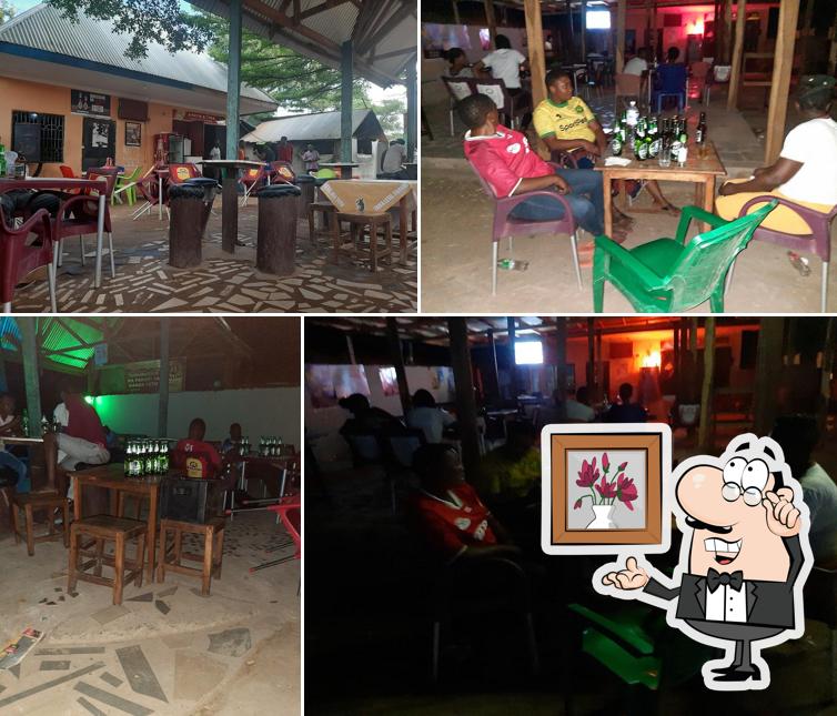 Spider Pub-Mpanda