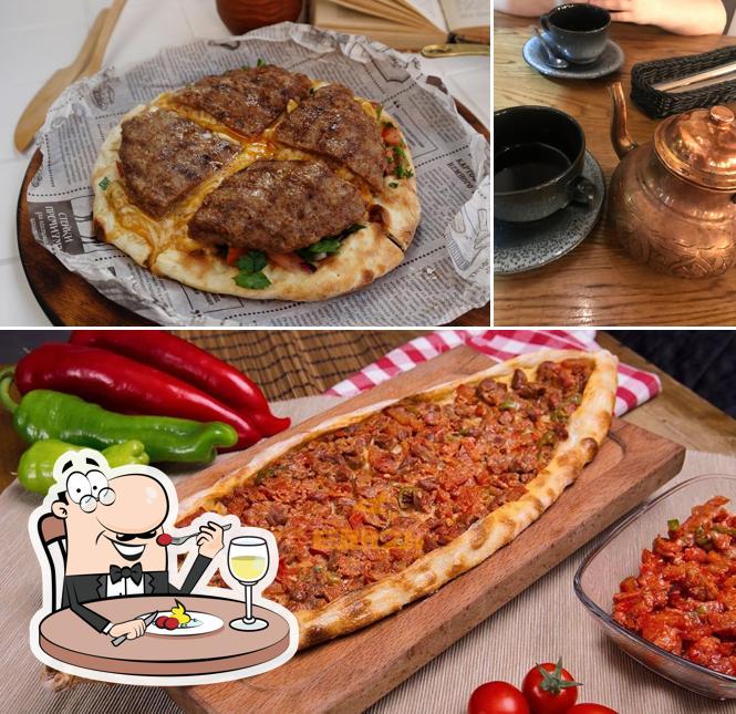 Искендер Фэмили