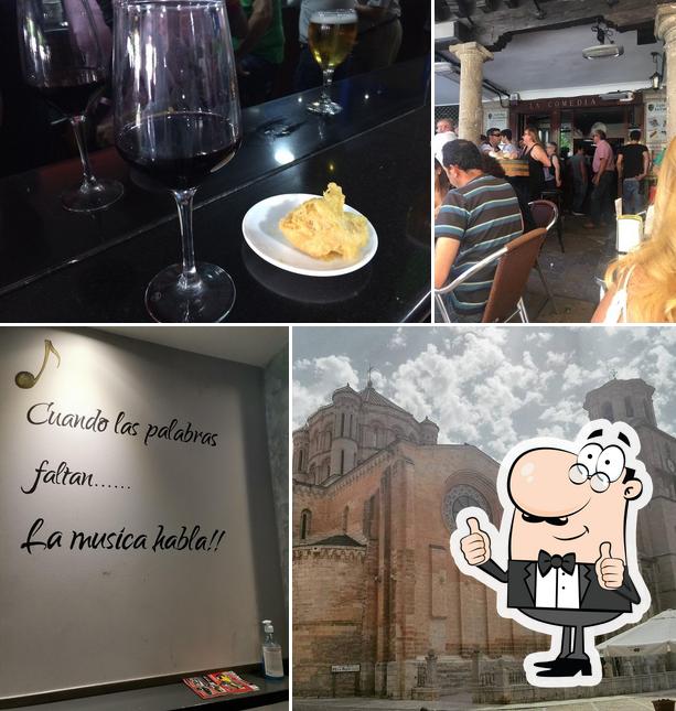 La Comedia