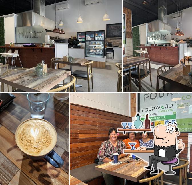 Lumbr Cafe