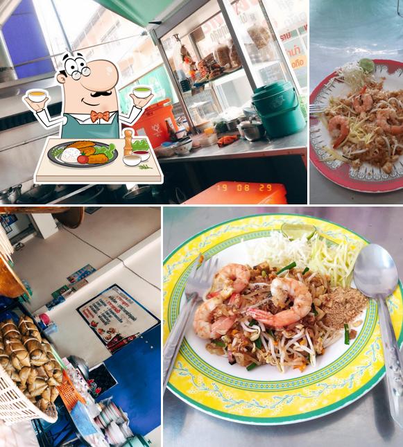 Shrimp Pad Thai