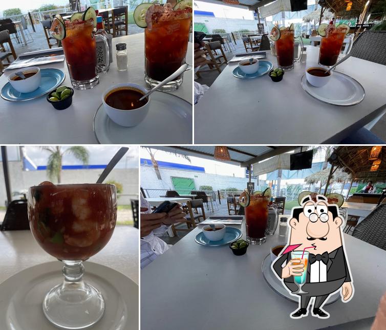 La Embarcación SeaFood&Bar