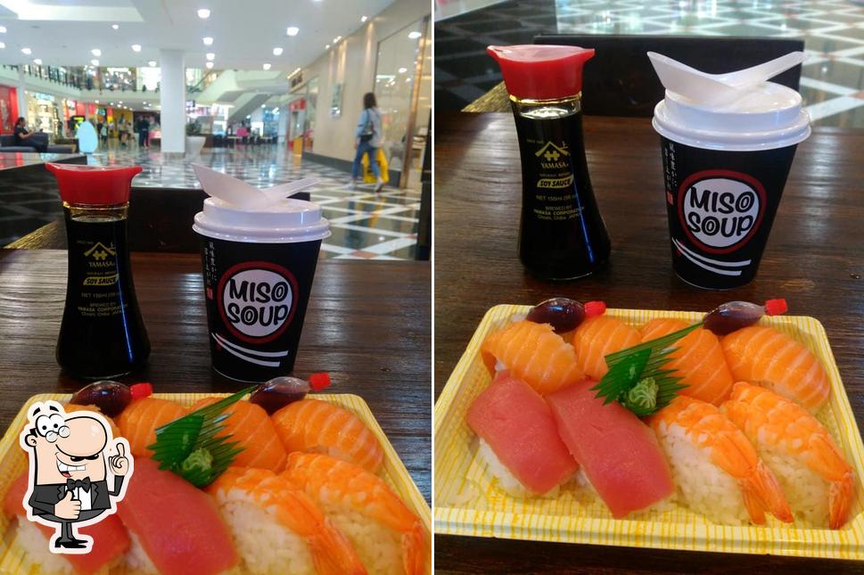 Sushi World