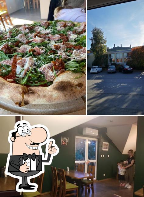 Pizza House