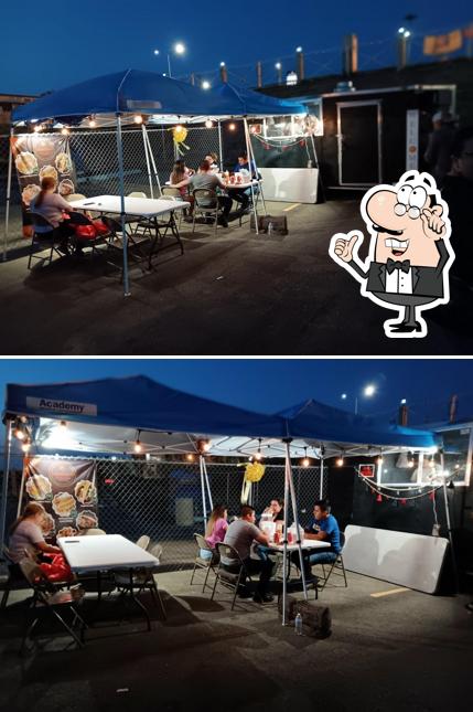 Leoncillos Mexican Food Truck