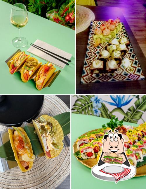 Клубные сэндвичи в "Makai Uramakeria & Sushi"