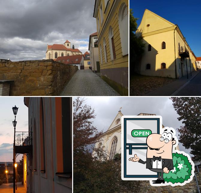 Vegetariánská jídelna VEGET