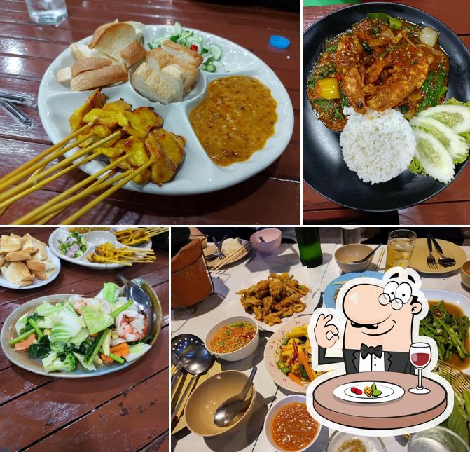Khun Jeed Yodpak restaurant