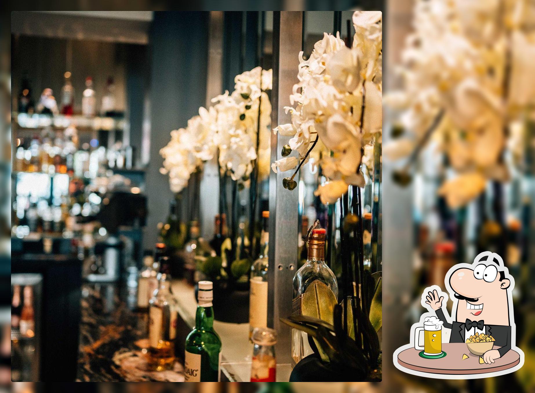 Eden Bar & Restaurant