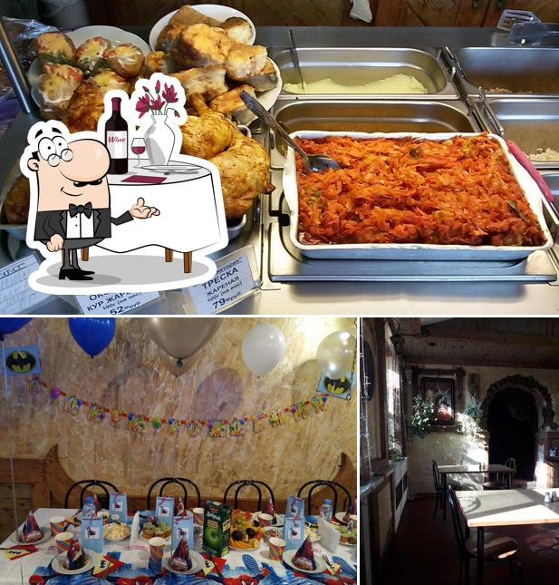 Это снимок, где изображены столики и еда в Виктория