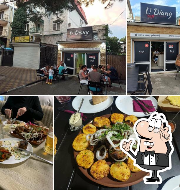 Посмотрите на внутренний интерьер "У Дианы"