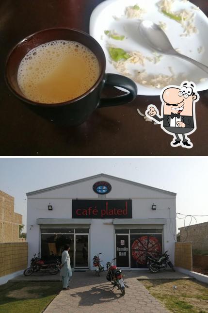 Cafe plated