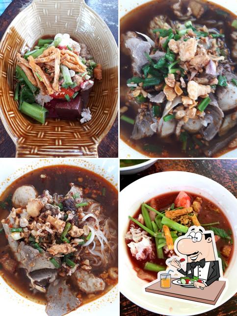 ก๋วยเตี๋ยวลุงศักดิ์