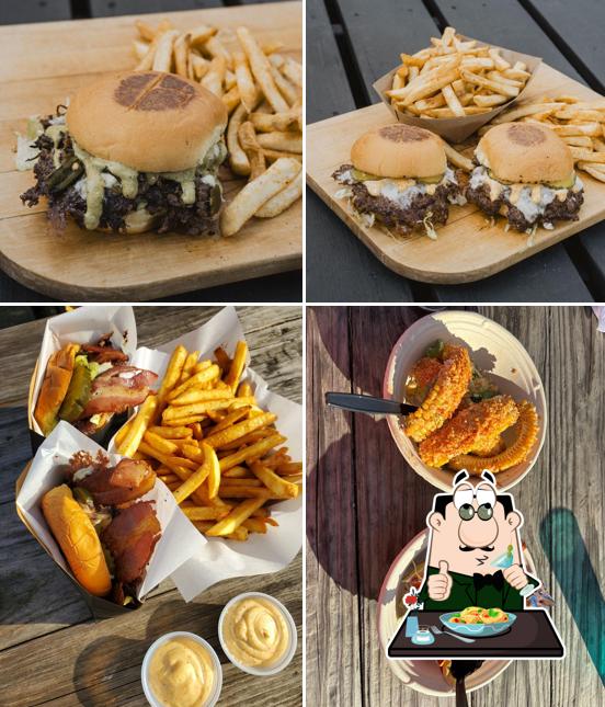 Luchadora Burger