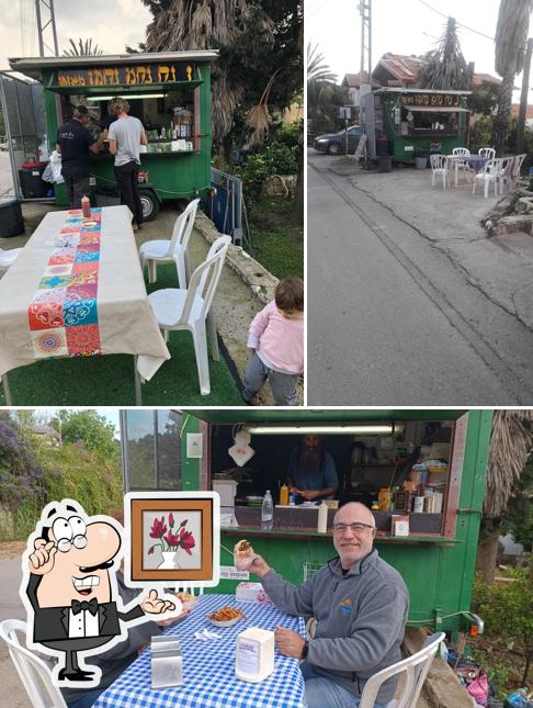 פלאפל ציון מושב שפר
