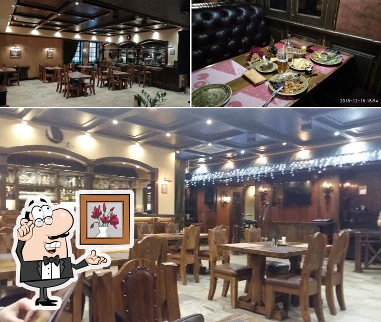 Посмотрите на внутренний интерьер "Портос"