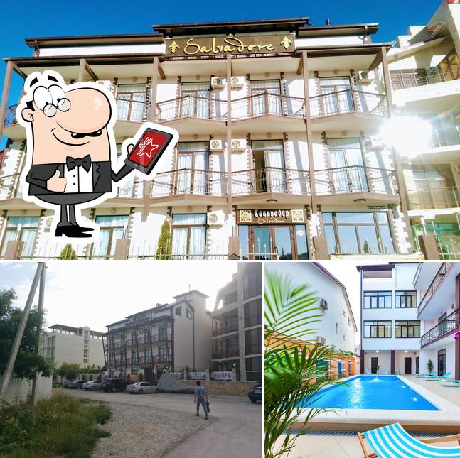 Посмотрите, как "Сальвадор Holiday Hotel & Aqua-zone" выглядит снаружи