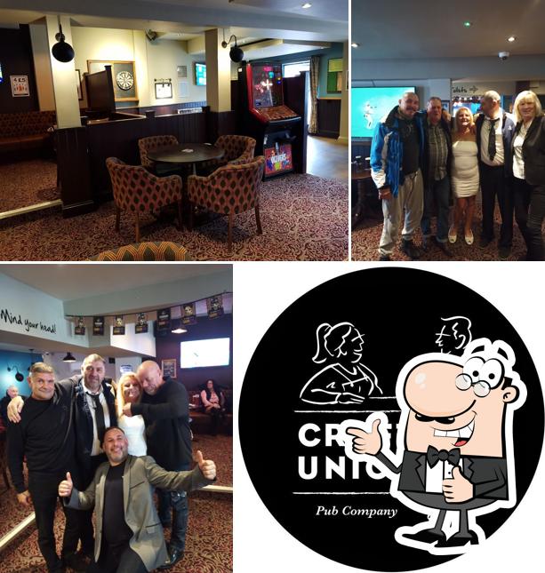 The Crompton Arms