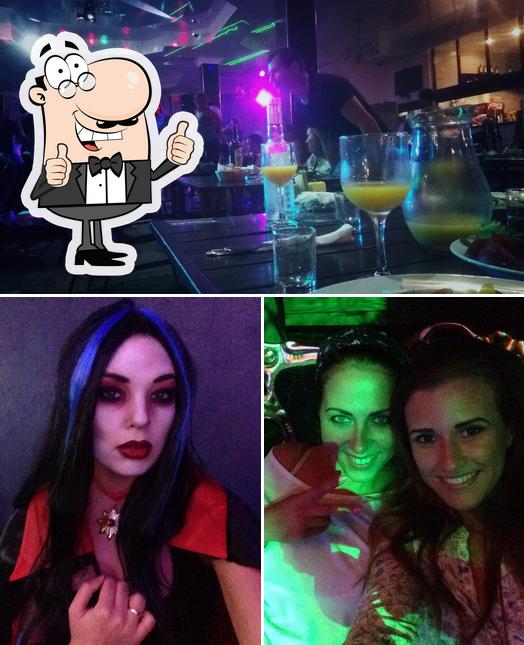 Это фотография паба и бара "Опера"