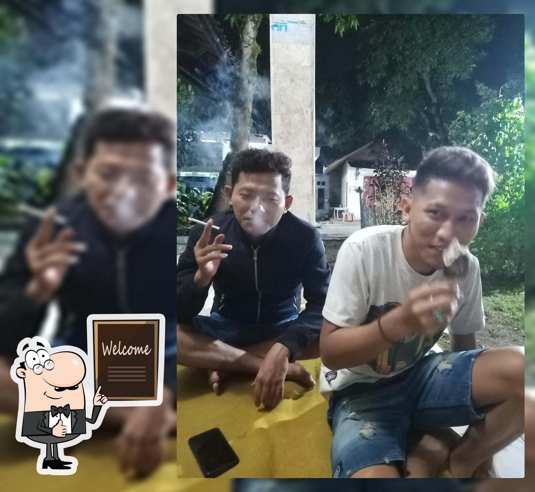 Kempottt coffee