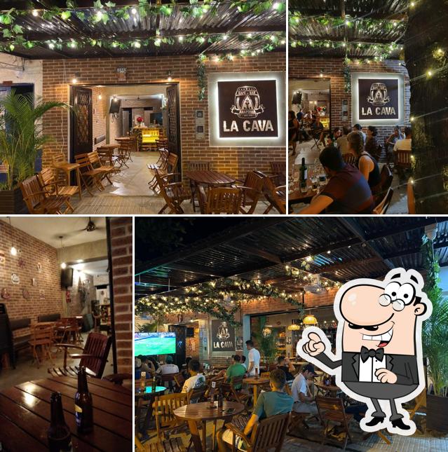 La Cava Bar
