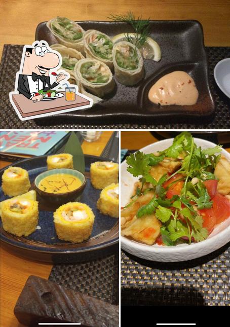 Блюда в "ЯКИТОРИИ"