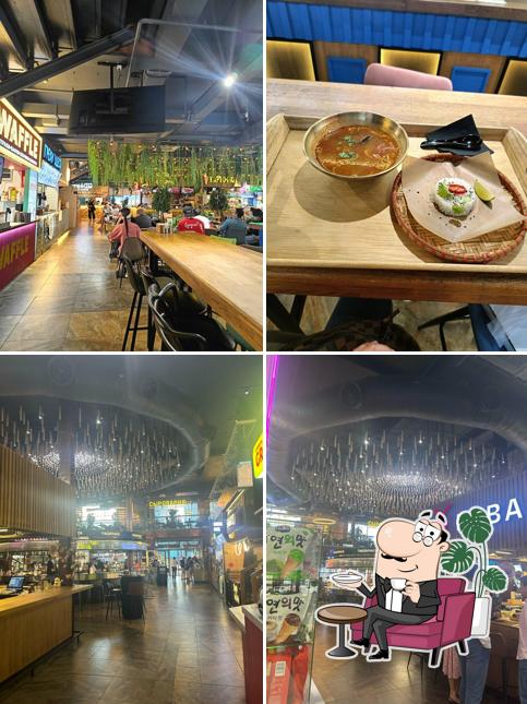 Посмотрите на внутренний интерьер "Парк фудхолл"