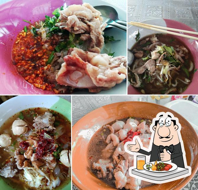 ร้านก๋วยเตี๋ยวHappy
