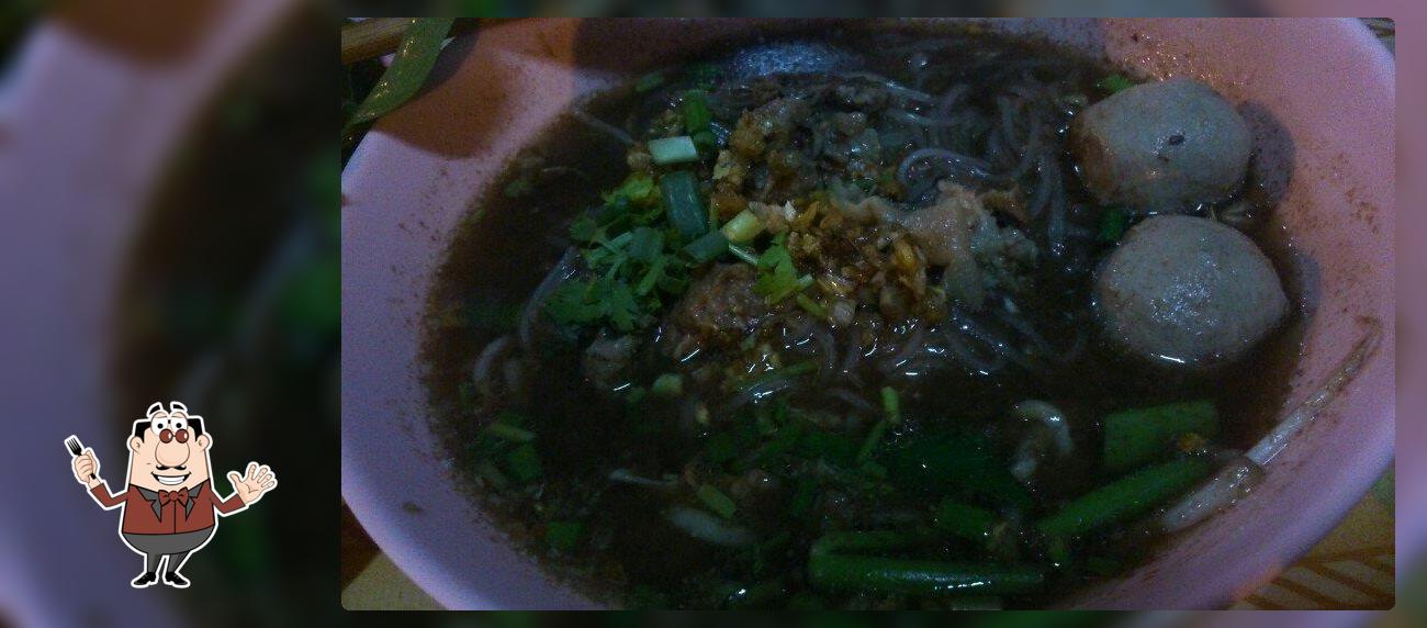 เตี๋ยวชิ้นแชมป์ สุดยอดขาไก่ตุ่น