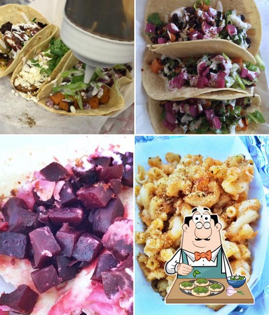 Smokin' Tacos Food Truck