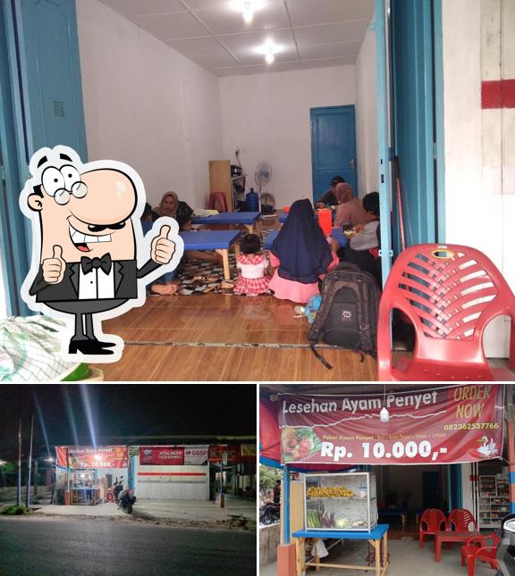 LESEHAN AYAM PENYET DAPUR KAK ROS