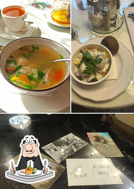 Блюда в "Кафе Буфет"