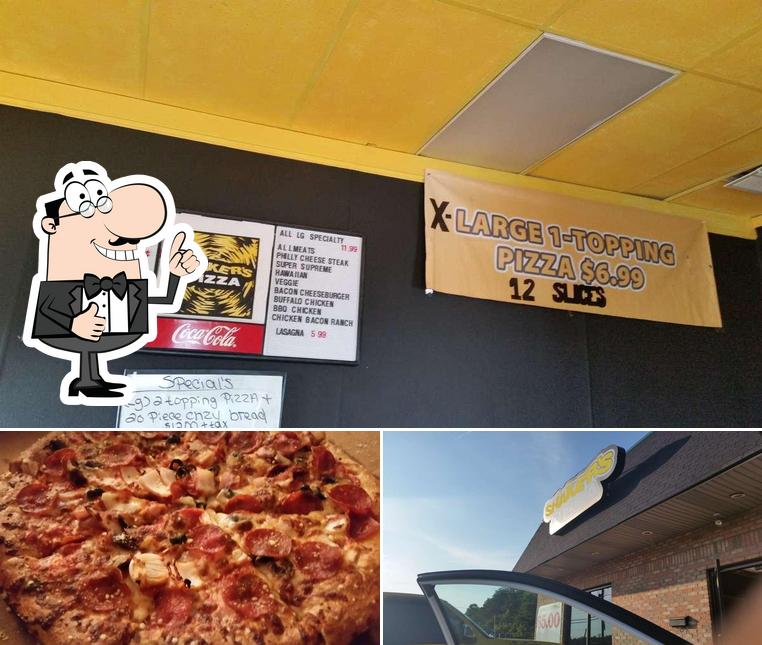 Shaker's Pizza